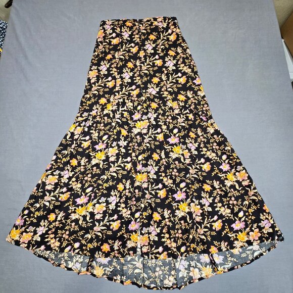 American Eagle Outfitters Dresses & Skirts - American Eagle Black Floral Maxi Skirt Size 2 Boho Cottage Core